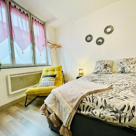 Le Colombus Apartment Sainte-Colombe  Екстериор снимка