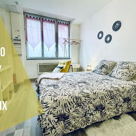 Le Colombus Apartment Sainte-Colombe  Екстериор снимка